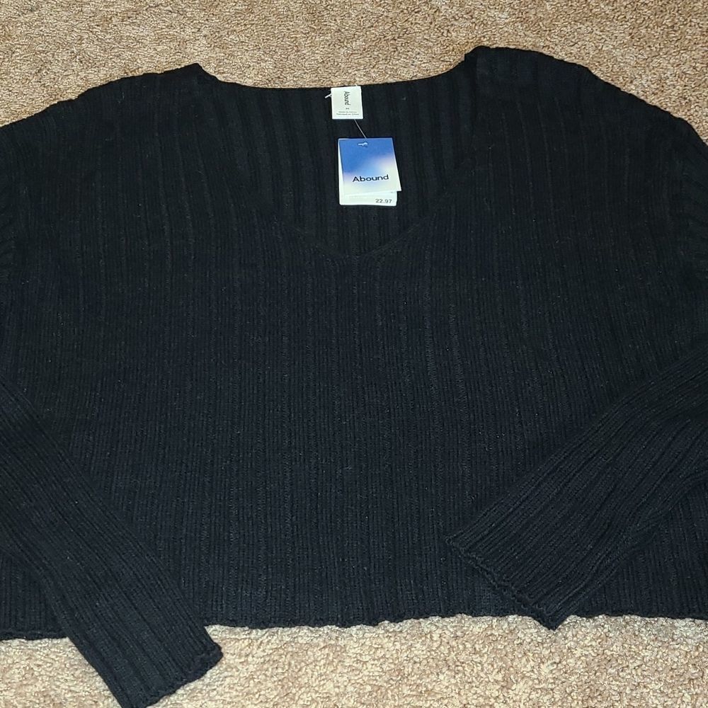 ABOUND - Nordstrom’s black long sleeve sweater NWT - Picture 2 of 3